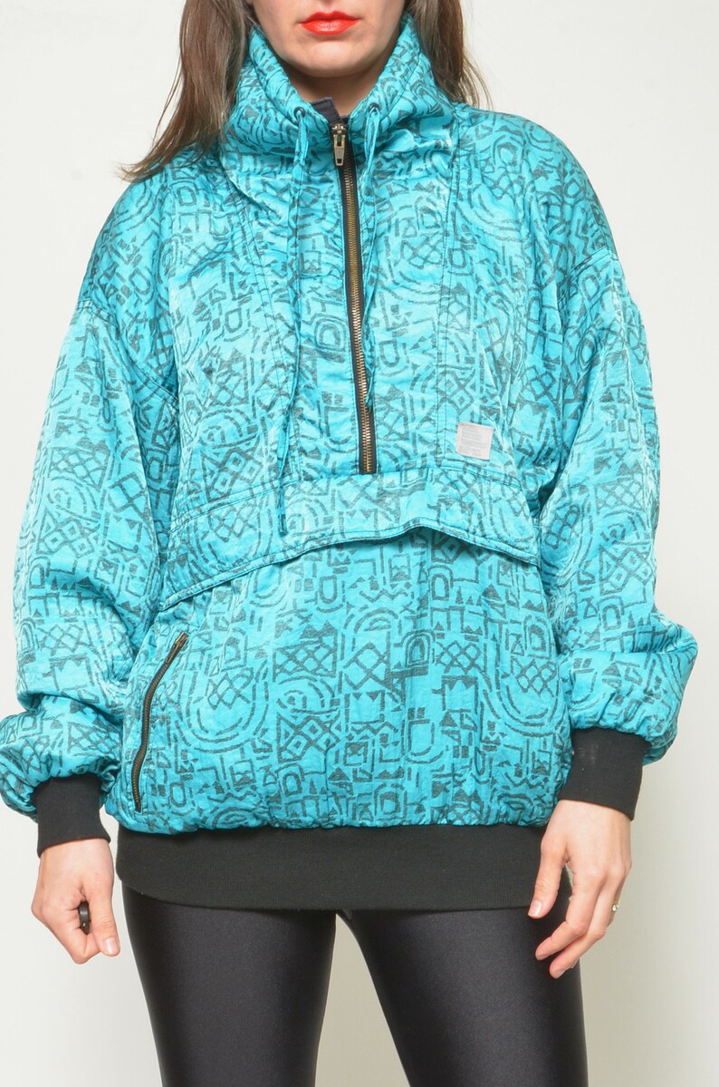 80s Abstract Print Ski Jacket / Vintage Glossy Turquoise Geometric Zipper Up Snowboarding Jumper Active Sports Wear Size Medium image 7