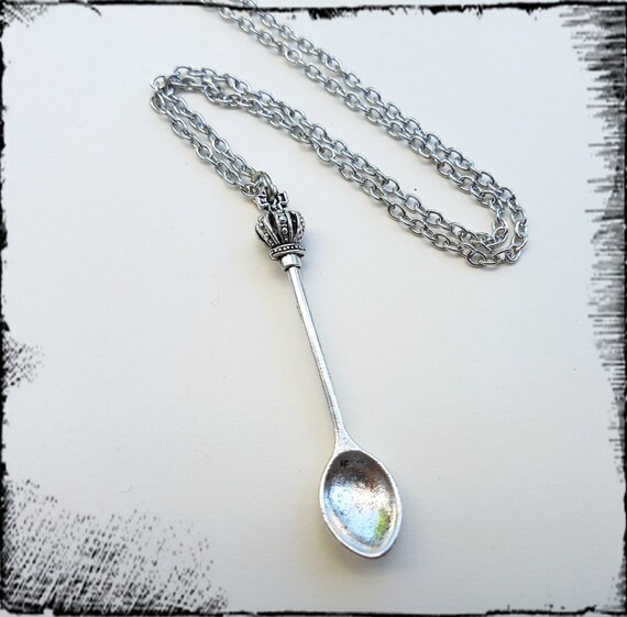 Silver spoon best sale pendant