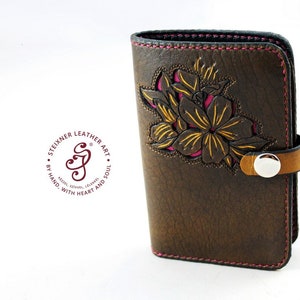 Cartera de cuero Cherry Blossom - Cartera pequeña para mujer con bolsillo para monedas en el patrón de mayo en rosa y negro antiguo