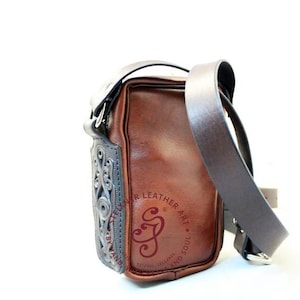 Leather Shoulder Bag for Men / Handmade Compact Leather Bag / Zippered shoulder bag / Mens purse with a flap / Gift for boyfriend