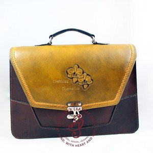Leather Garment Bag, Leather Travel Bag, Leather Suit Bag, Weekender Bag, Overnight Bag Leather, English Briefcase, Engraved Lawyer's Bag