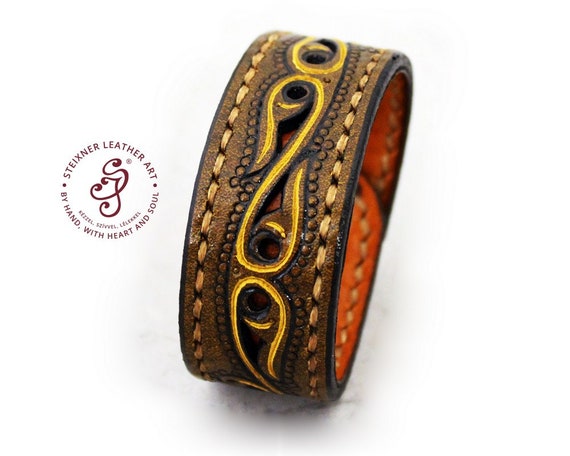Leather Cuff Bracelet, Hand Carved Leather Bracelet, Festival Outfit, Bohemian Accessories, Full Grain Leather Jewelry, Steixnerleatherart - Etsy.de Leather Cuff Bracelet, Hand Carved Leather Bracelet, Festival Outfit, Bohemian Accessories, Full Grain Leather Jewelry, Steixnerleatherart - Etsy.de