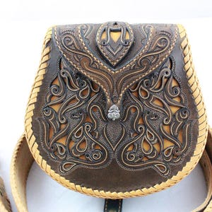 Medieval Leather Utility Belt Engraved Leather Belt Pouch Corset Belt ...