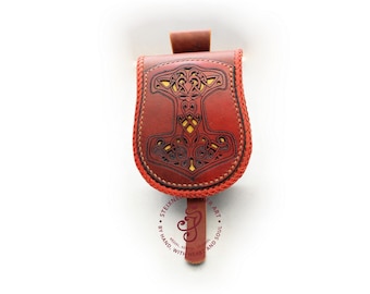 Red Celtic belt pouch with engraved  in a choice of colours.Ideal for archery, hiking hippy pouch,  leather bag, waist bag, celtic bag