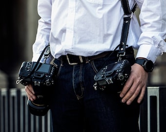 Double bracelet d’appareil photo en cuir personnalisé/ bracelet personnalisé cadeau pour photographes DSLR Camera Holder - Cadeau pour lui Cadeau pour son brun / noir