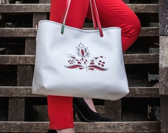 White Leather Tote Bag Women, Leather Crossbody bag with Tulip Flower, White Shoulder bag for women, Christmas gift idea for mum, daughter