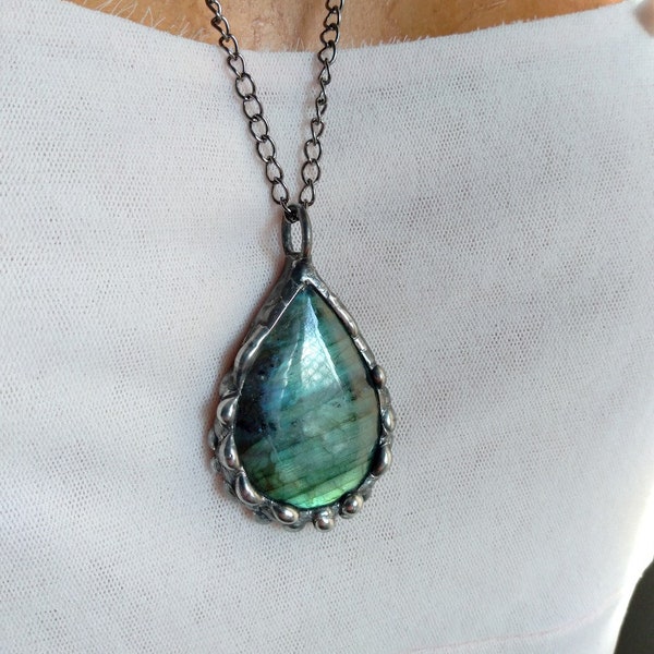 Labradorite jewelry, labradorite necklace, stone pendant present, metalwork jewellery, soldered necklace, gift for women, Mother's day gift