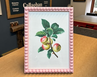 Vintage Style Apples Fruit Print // Bobbin Frame // Farrow & Ball Colour Finish