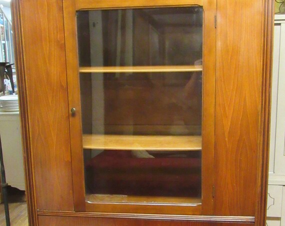 Vintage china cabinet with drawer