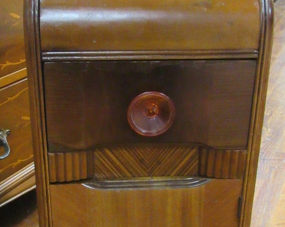 Art Deco caninet end table or night stand waterfall style