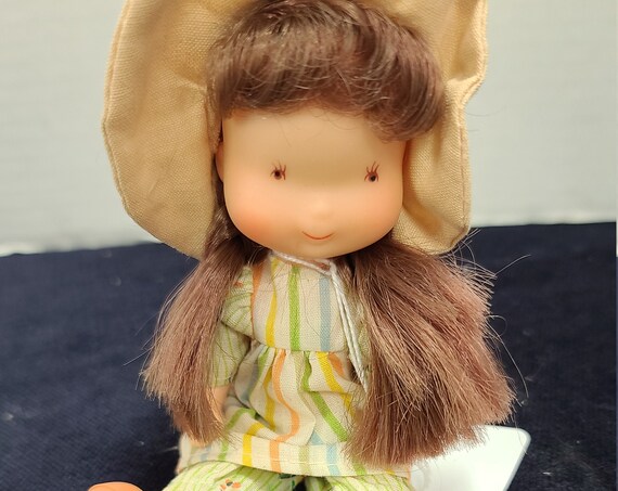 Holly Hobbie doll