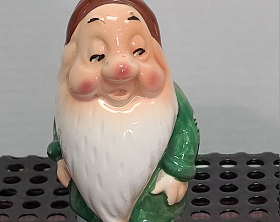 Snow White Dwarf Sleepy