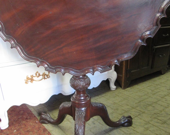 Mahogany Tilt Top Table