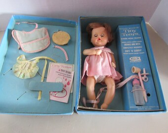 teeny tiny tears doll
