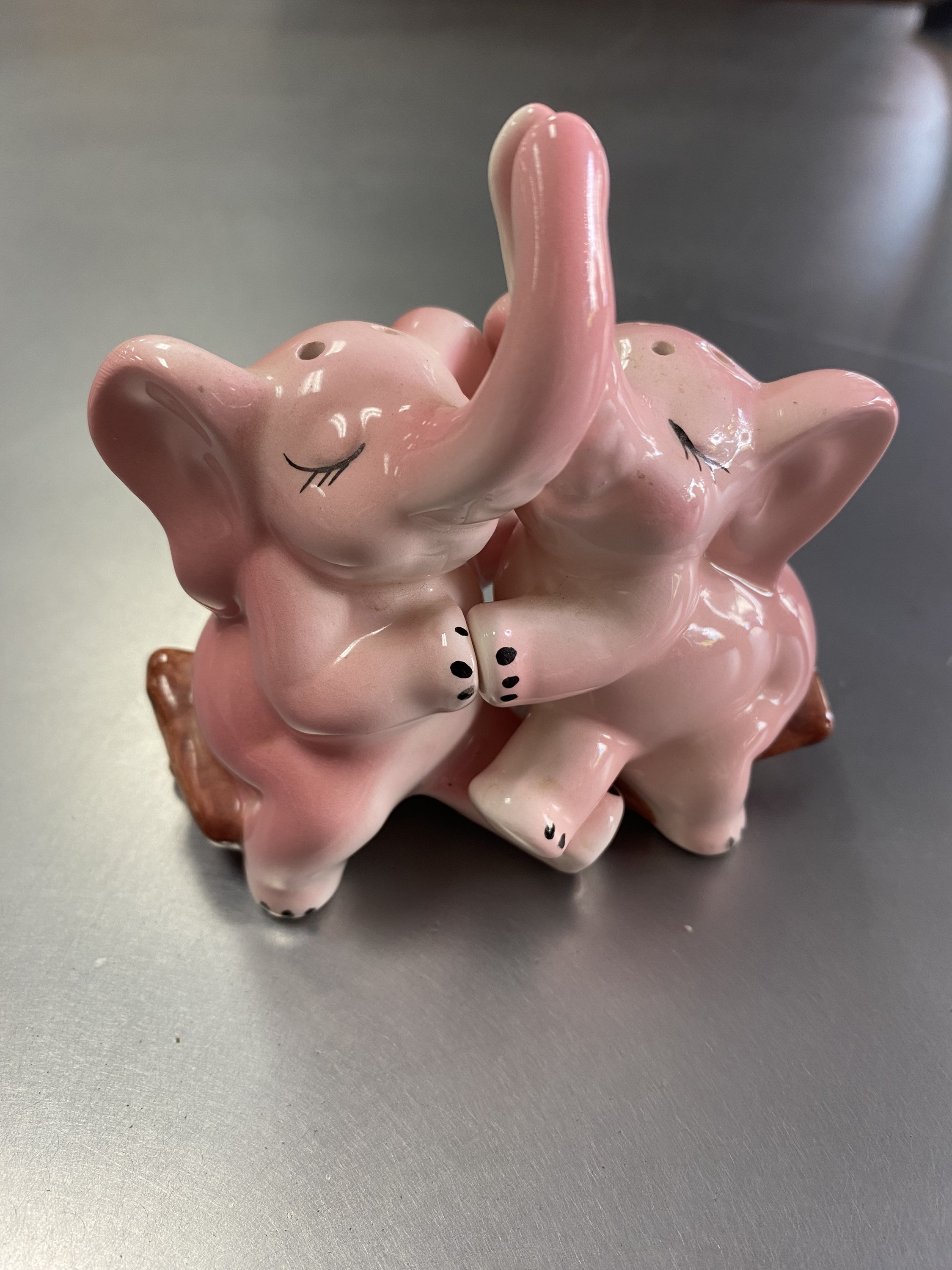 Pink Elephants Salt & Pepper Shaker - The Craft Gallery