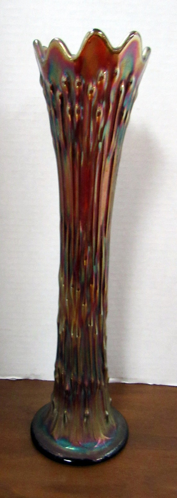 Fenton April Showers or Tree Trunk Vase