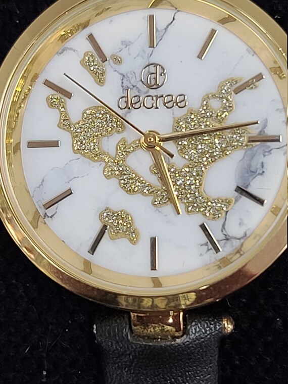 Decree Singapore movement wristwatch Gem