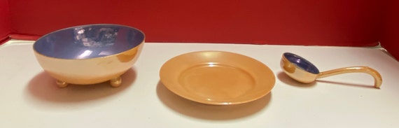 Luster Bowl and Ladle