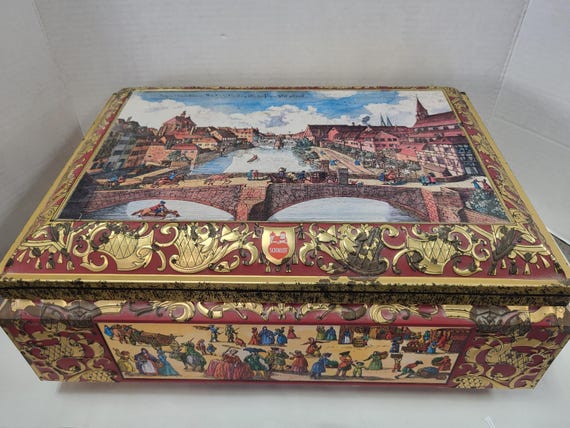 Schmidt Biscuits Tin