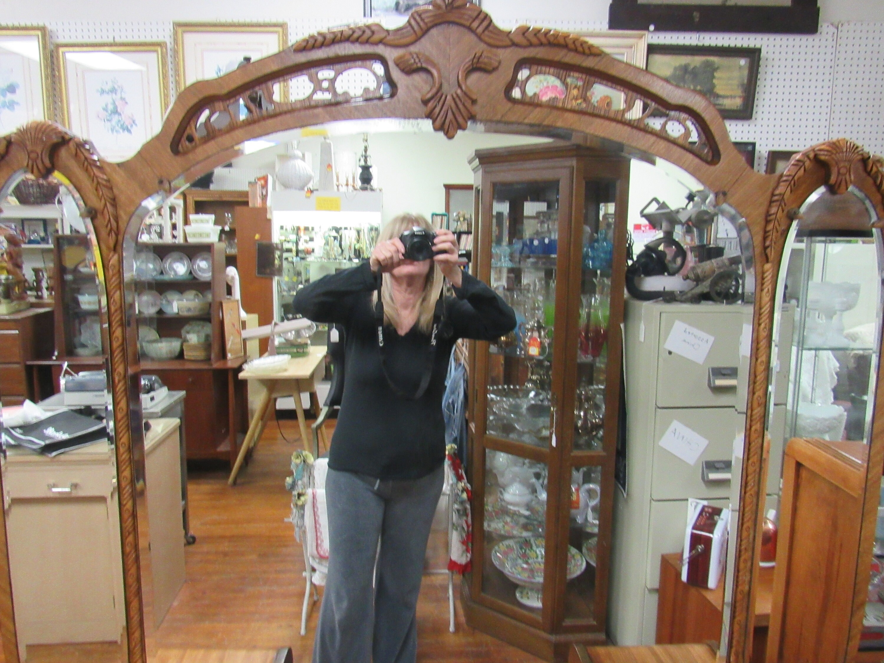 gallery photo