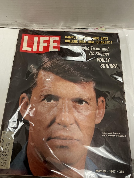 Vintage Life Magazine: Wally Schirra Apollo II Commander (May 19, 1967)