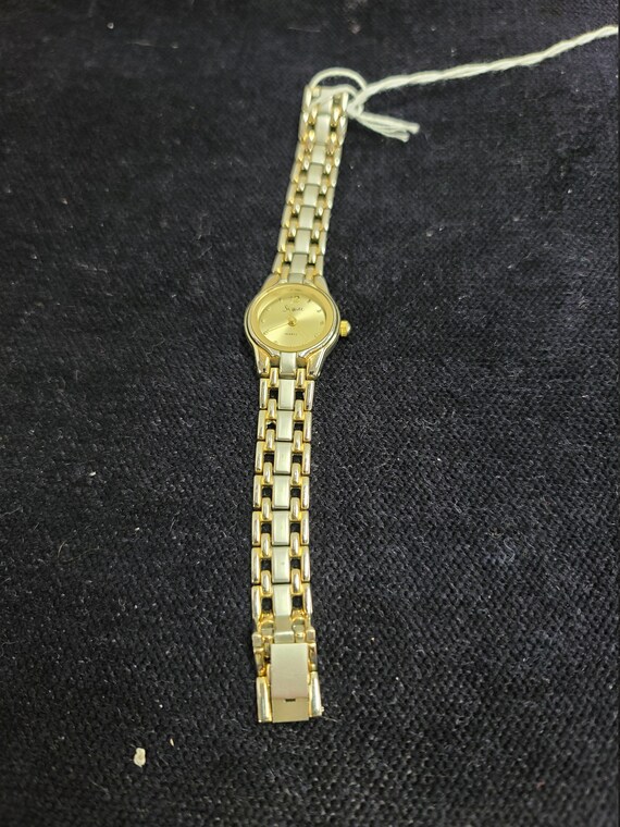 Sheffeild quartz wristwatch