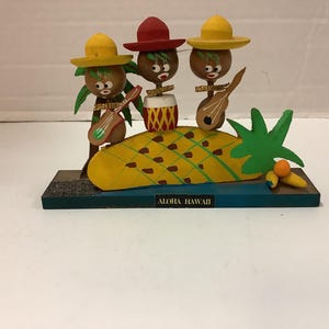 Wood Tiki Art