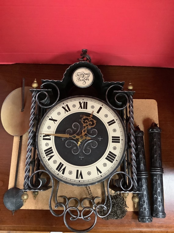 tempus fugit ホールクロック 柱時計