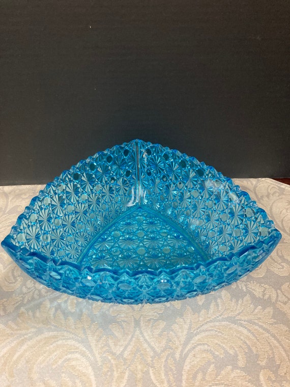 Aqua Blue Triangle dish