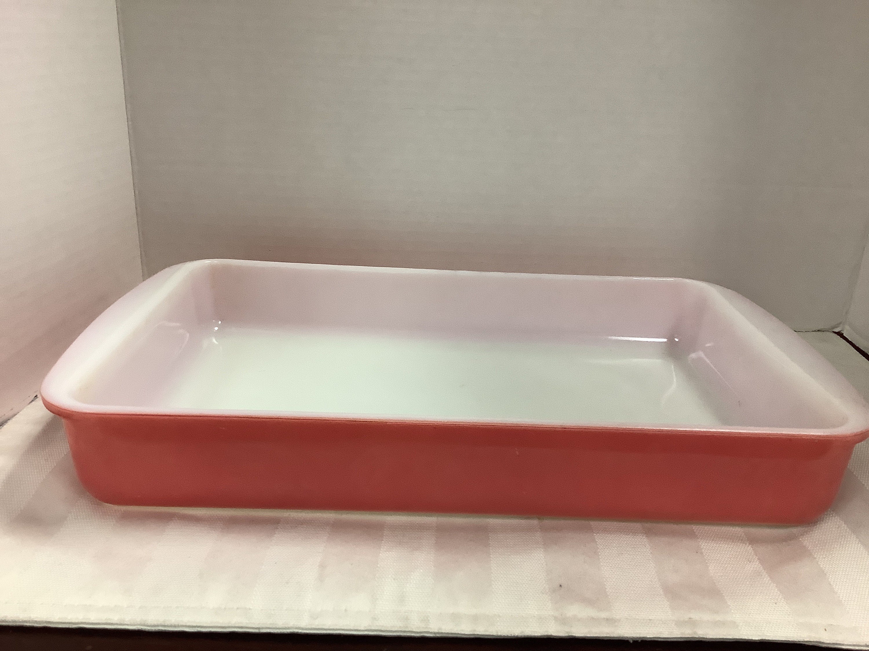 Pyrex Pink Lasagna Dish