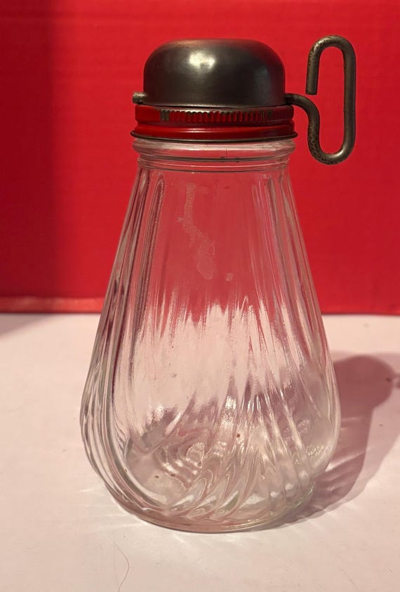 Vintage 1940s Nut Chopper