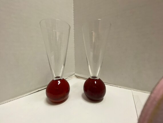 Ruby Bubbled Glass Shot Glass Set