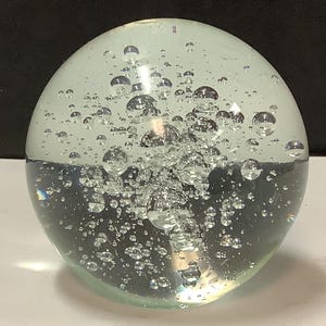 Controlled Bubbles Paperweight