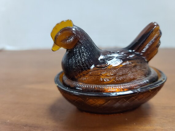 Hen in Basket Amber Glass