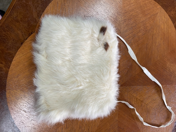 Rabbit fur muff - image 1