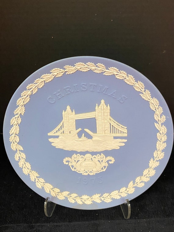 Wedgwood Jasperware Christmas Plate