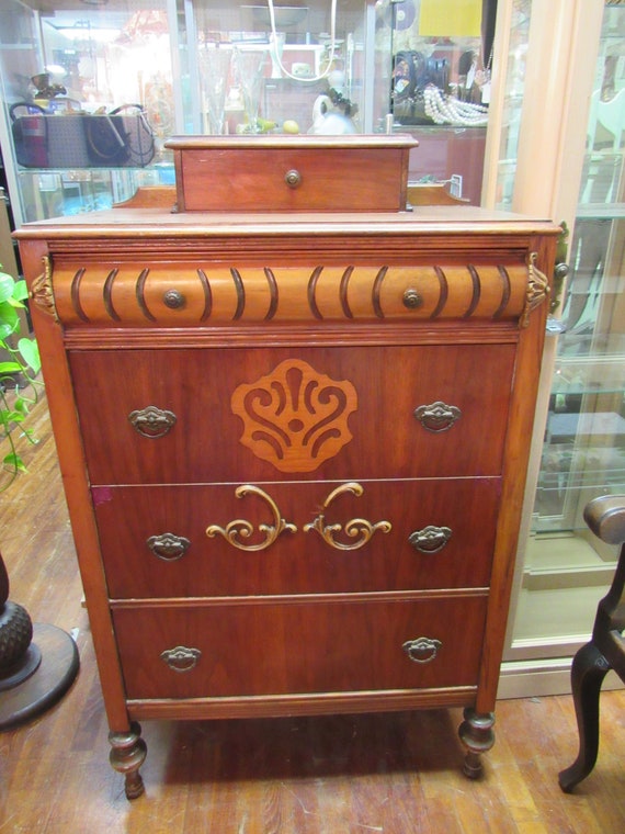 Vintage dresser with jewelry box drawer Etsy