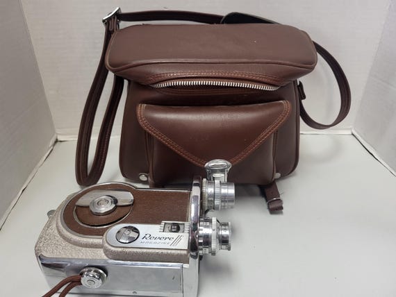 Revere Magazine 16 movie camera