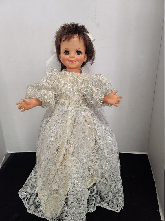 Vintage Crissy doll