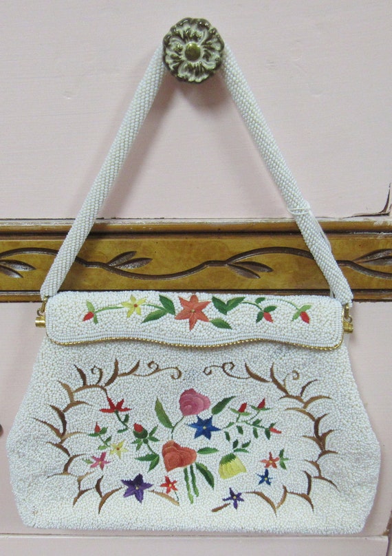 Beaded white purse tapestry pattern