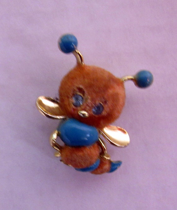 Vintage Bumblebee  brooch