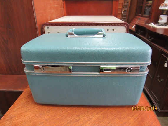Blue train case