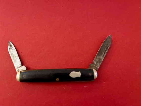 Small pocket knife