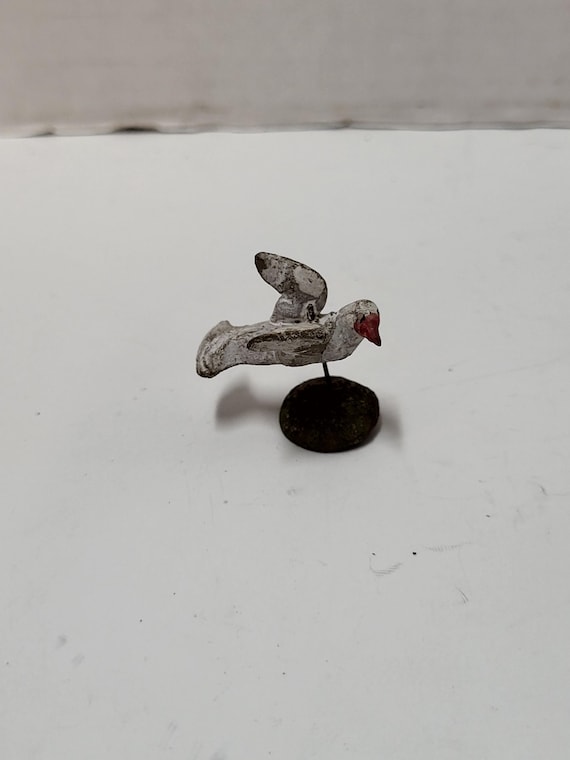 Miniature Ceramic Seagull