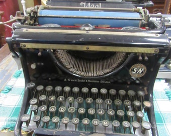 Black Ideal Typewriter