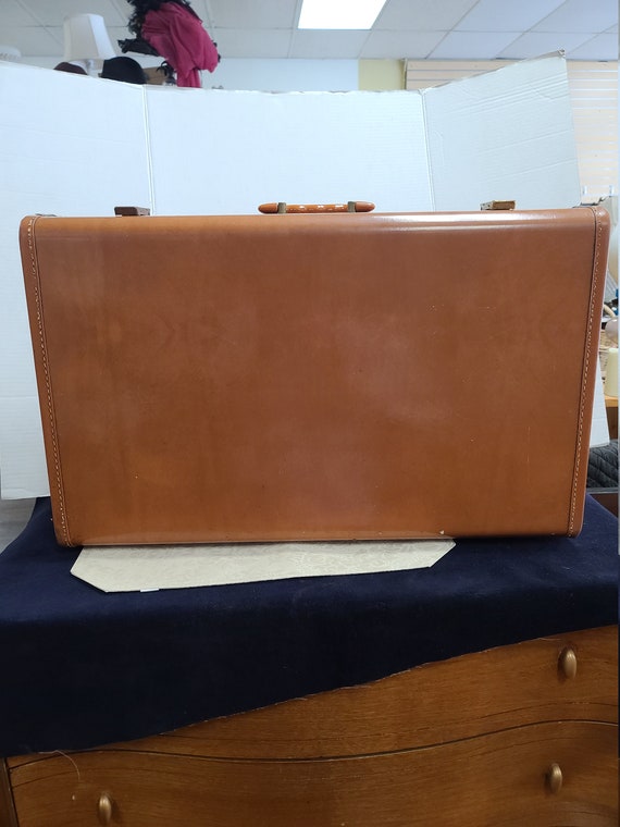 Vintage Maximillion suitcase
