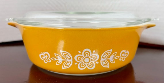 Pyrex Gold Butterfly #471