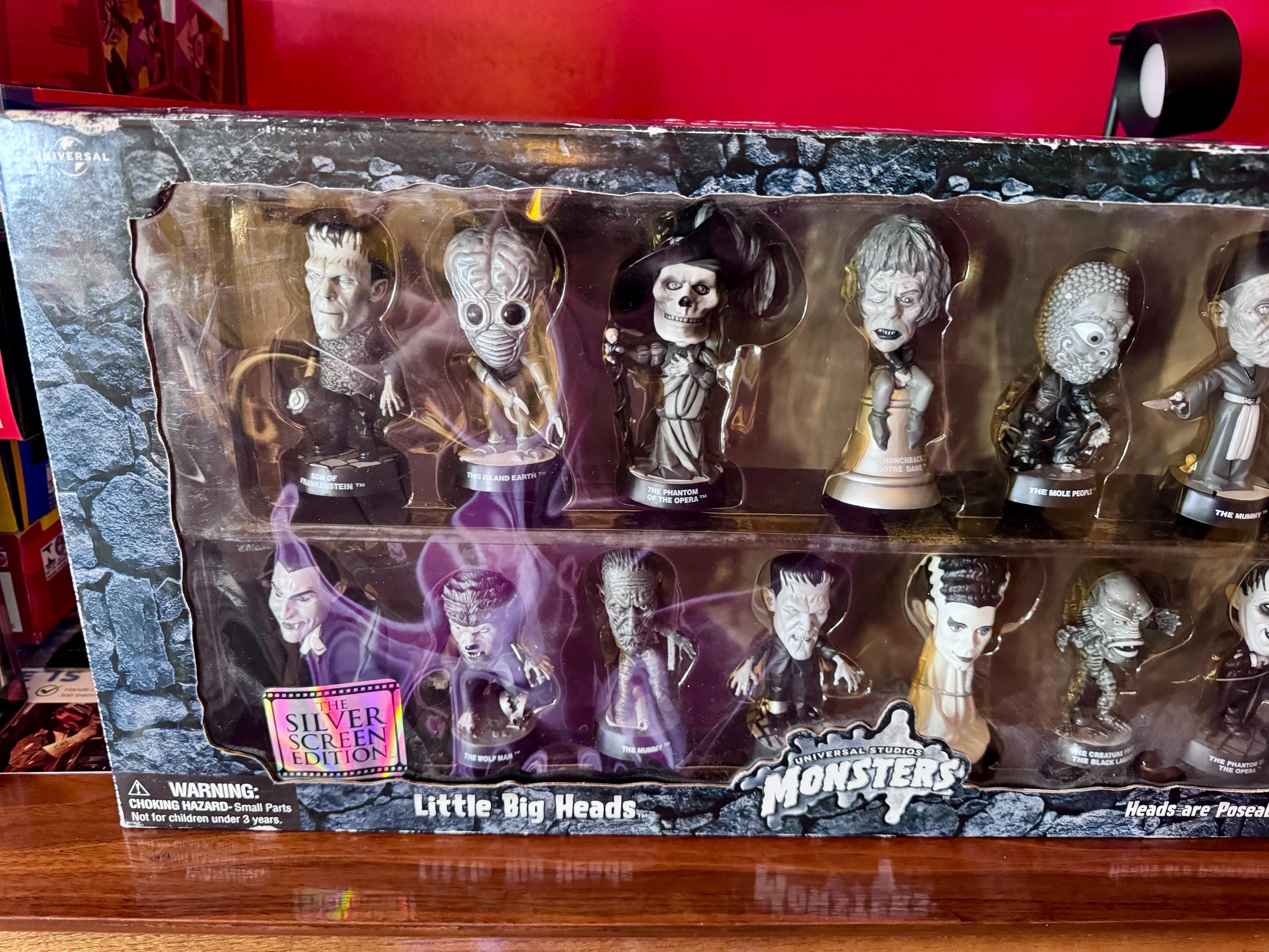 ユニバーサルスタジオモンスターズ【リトルビッグヘッズ】7体セット Universal Studios Monsters Little Big Heads - Etsy