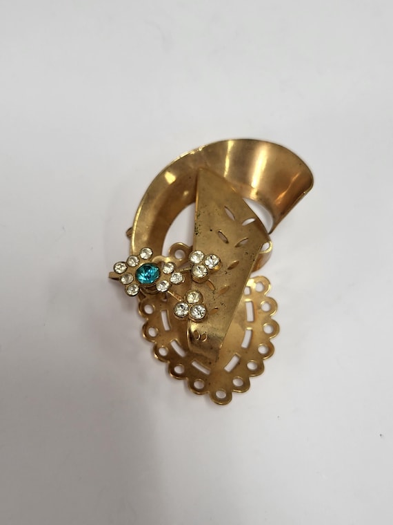 Abstract Goldtone Brooch