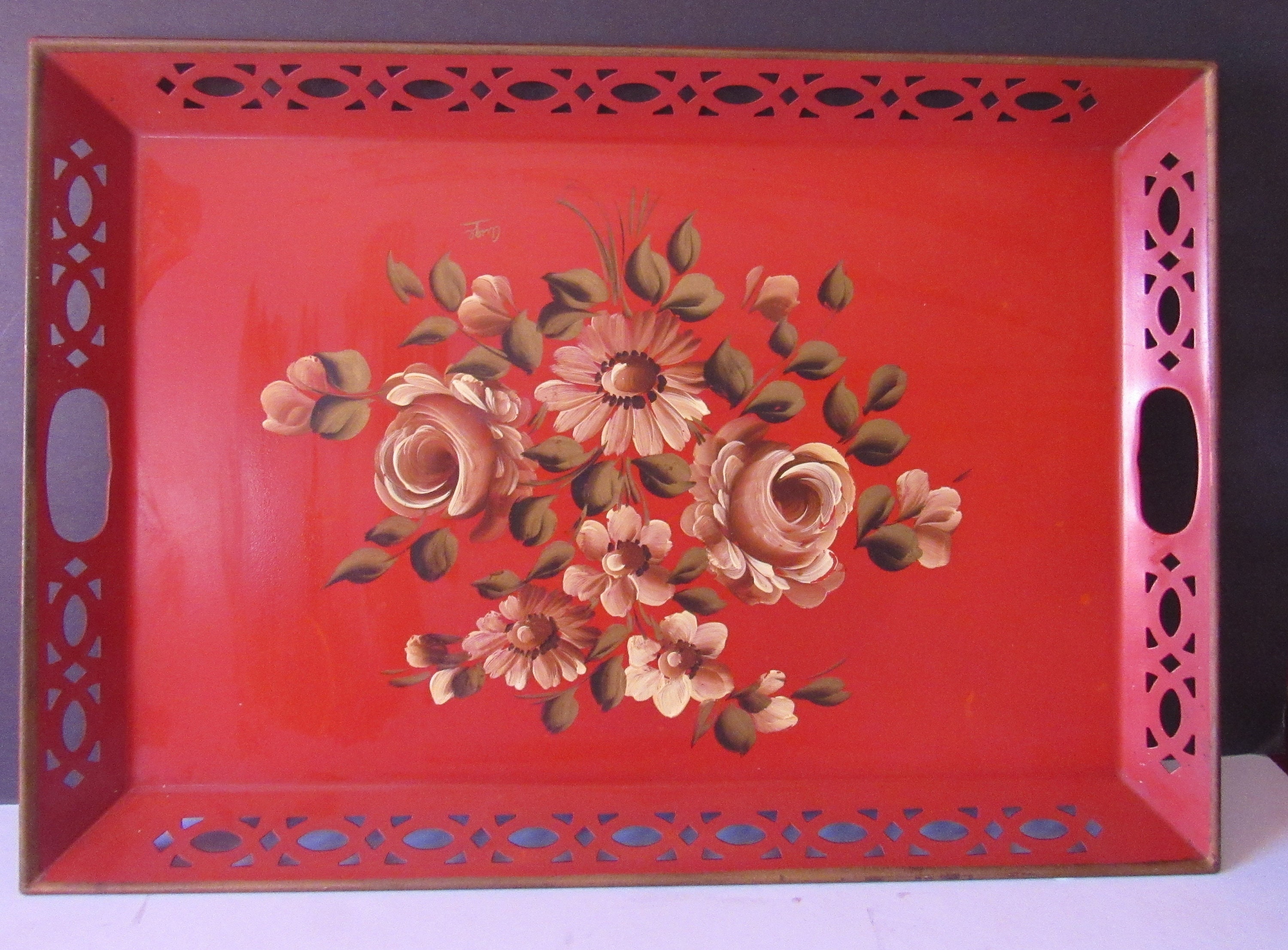 red metal tray